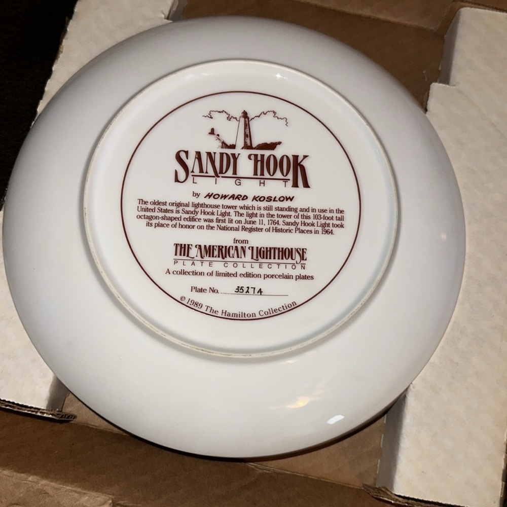 Sandy Hook Light plate collection - Picture 5 of 5